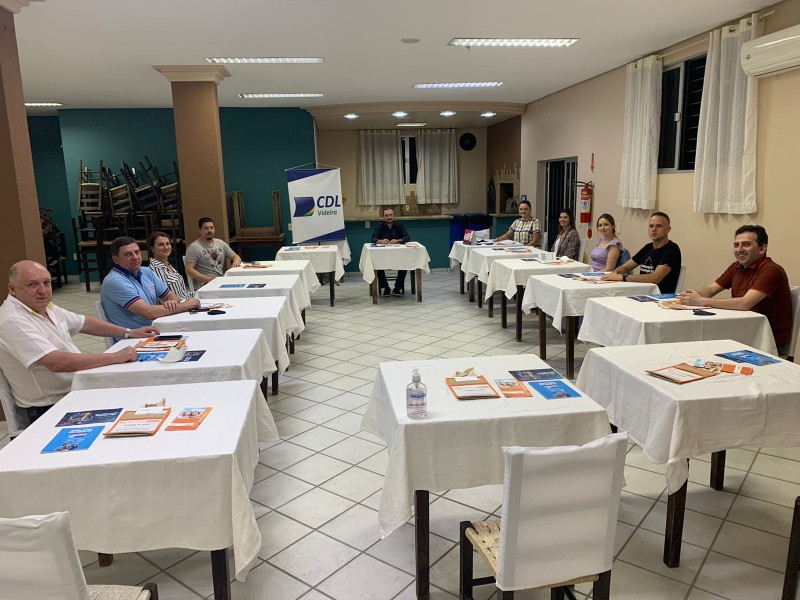 CDL Videira define horário do comércio para as festas de fim de ano CDL Videira define horário do comércio para as festas de fim de ano