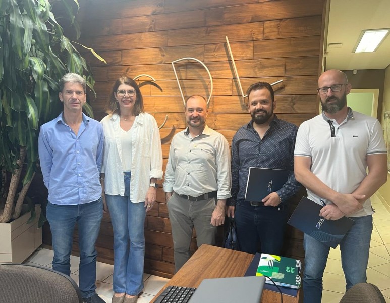 CDL Videira sedia reunião o 13º Distrito da FCDL-SC CDL Videira sedia reunião o 13º Distrito da FCDL-SC